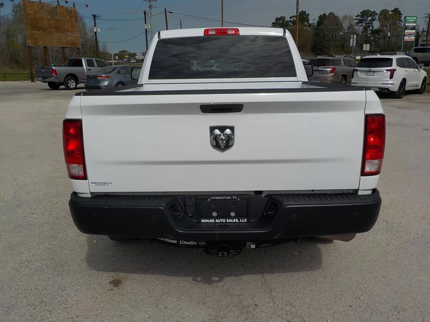 2021 White RAM 1500 Classic (3C6JR6AG9MG) , Auto transmission, located at 1617 W Church Street, Livingston, TX, 77351, (936) 327-3600, 30.710995, -94.951157 - Really ain't much to say other than what y'all aleady know. This is a fantastic work truck!! Reliable, dependable, hard working. Just a few characteristics of this truck - Photo#7